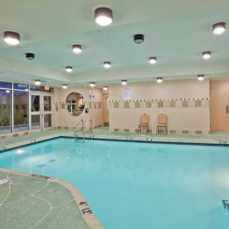 Holiday Inn Hotel & Suites Surrey East - Cloverdale By Ihg Exterior foto