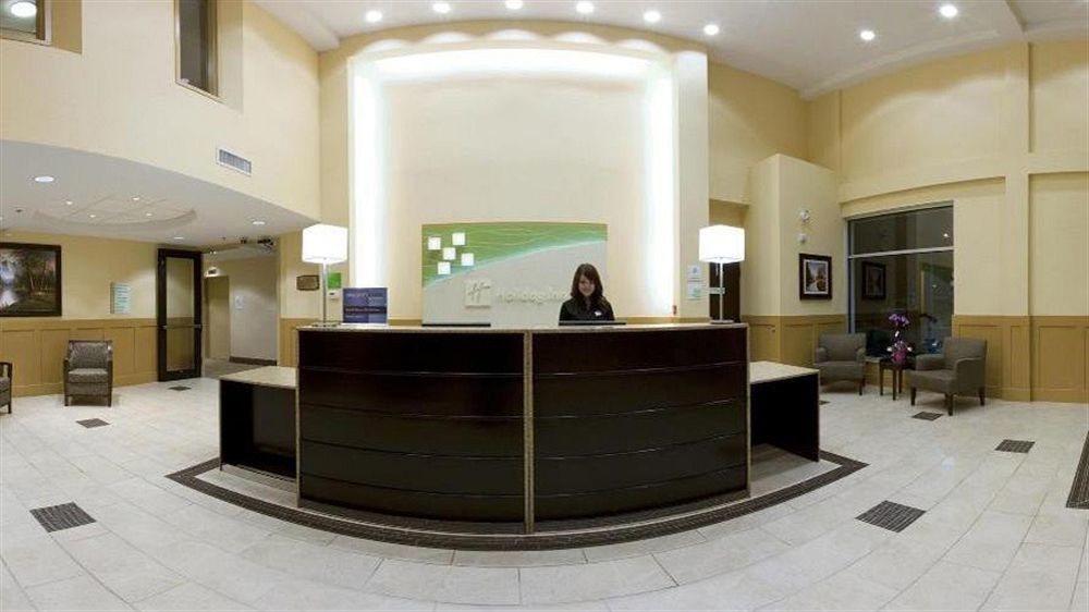 Holiday Inn Hotel & Suites Surrey East - Cloverdale By Ihg Interior foto