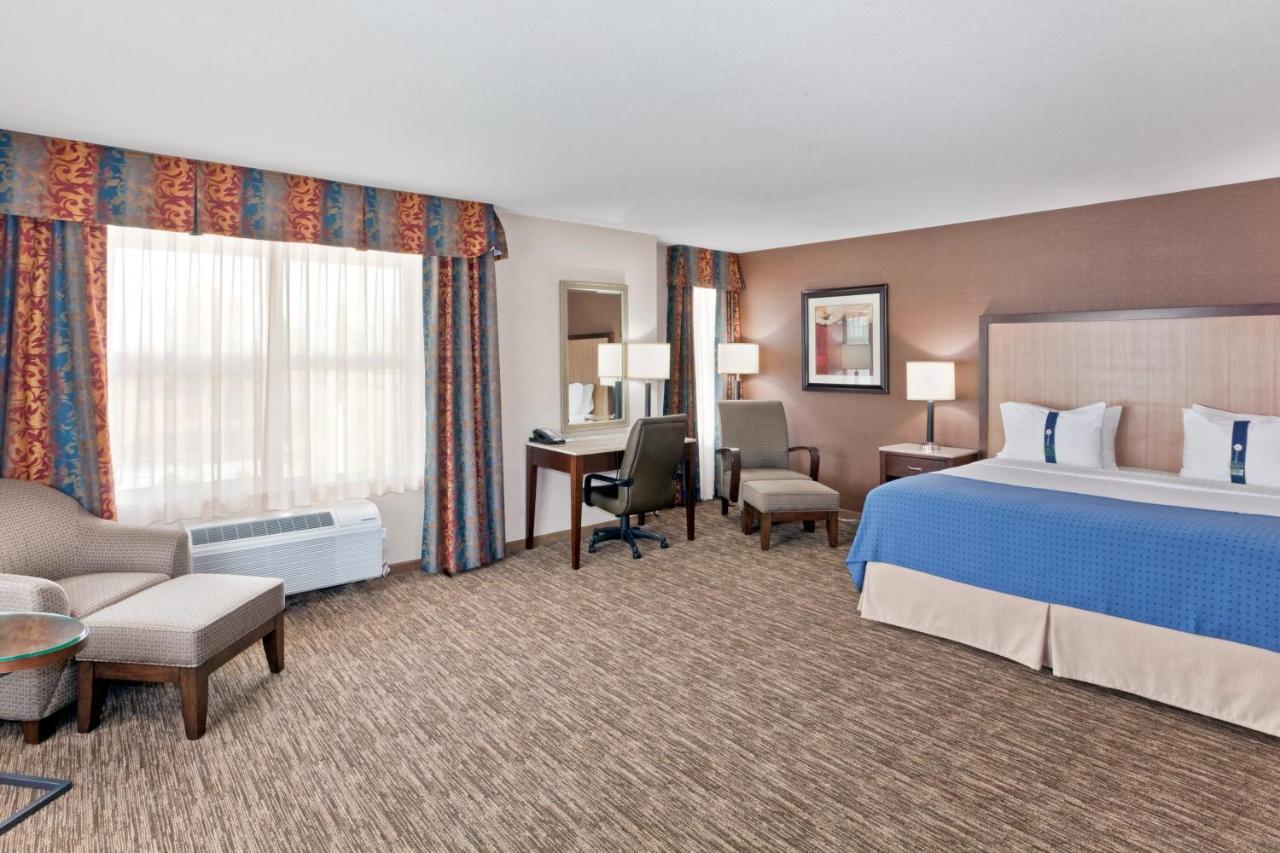 Holiday Inn Hotel & Suites Surrey East - Cloverdale By Ihg Exterior foto